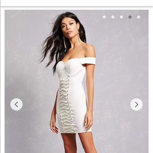 Sweetheart crisscross Bodycon Dress